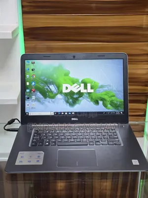 New Laptop Dell Inspiron 15 8GB Intel Core I7 SSD 1T