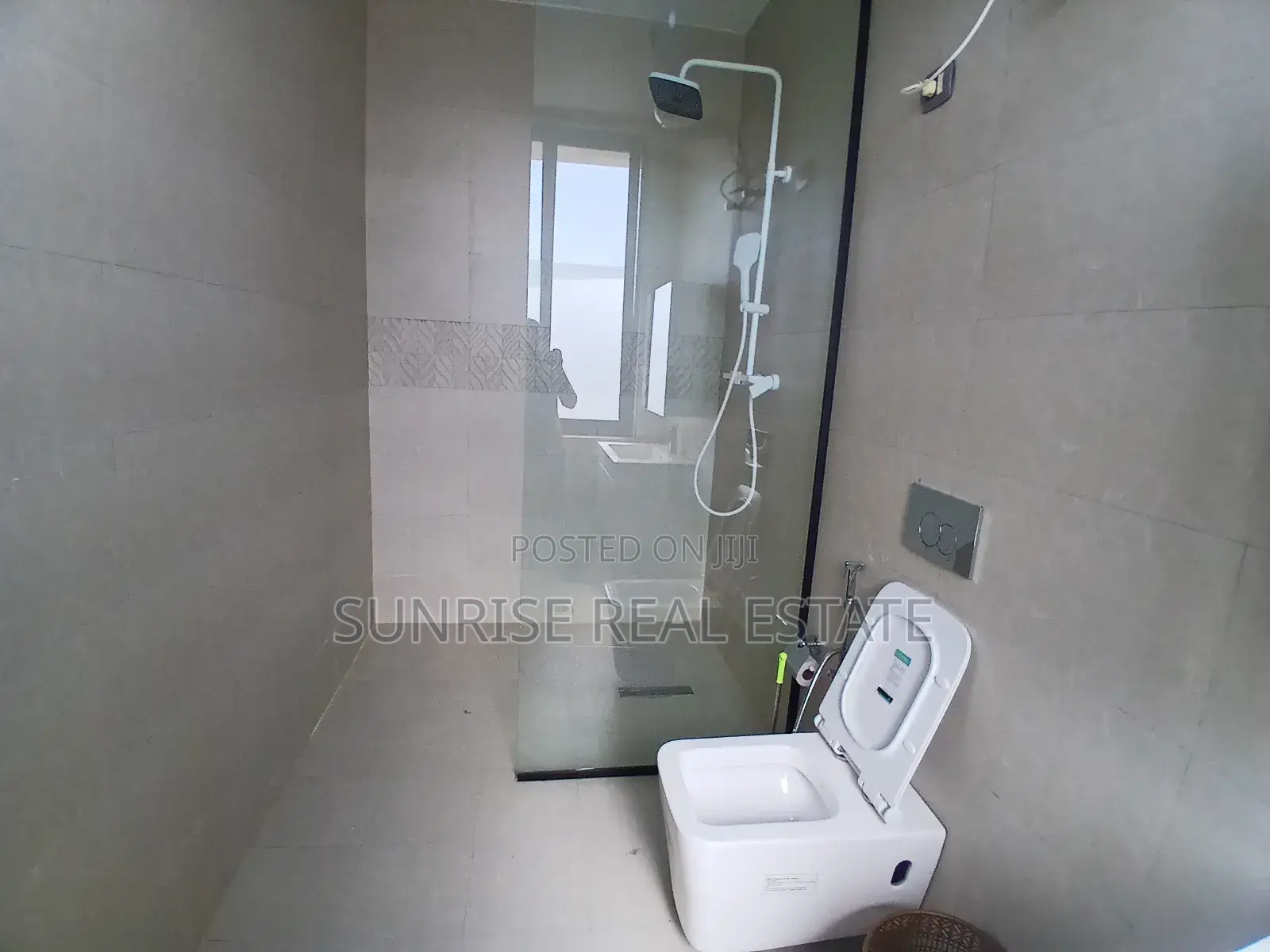 Furnished 3bdrm Apartment in Bole for rent