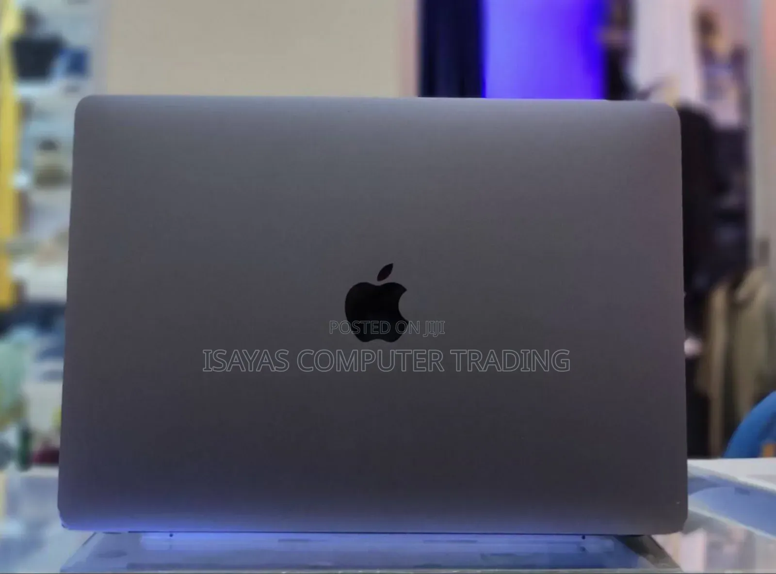 New Laptop Apple MacBook 8GB Intel Core I5 SSD 256GB