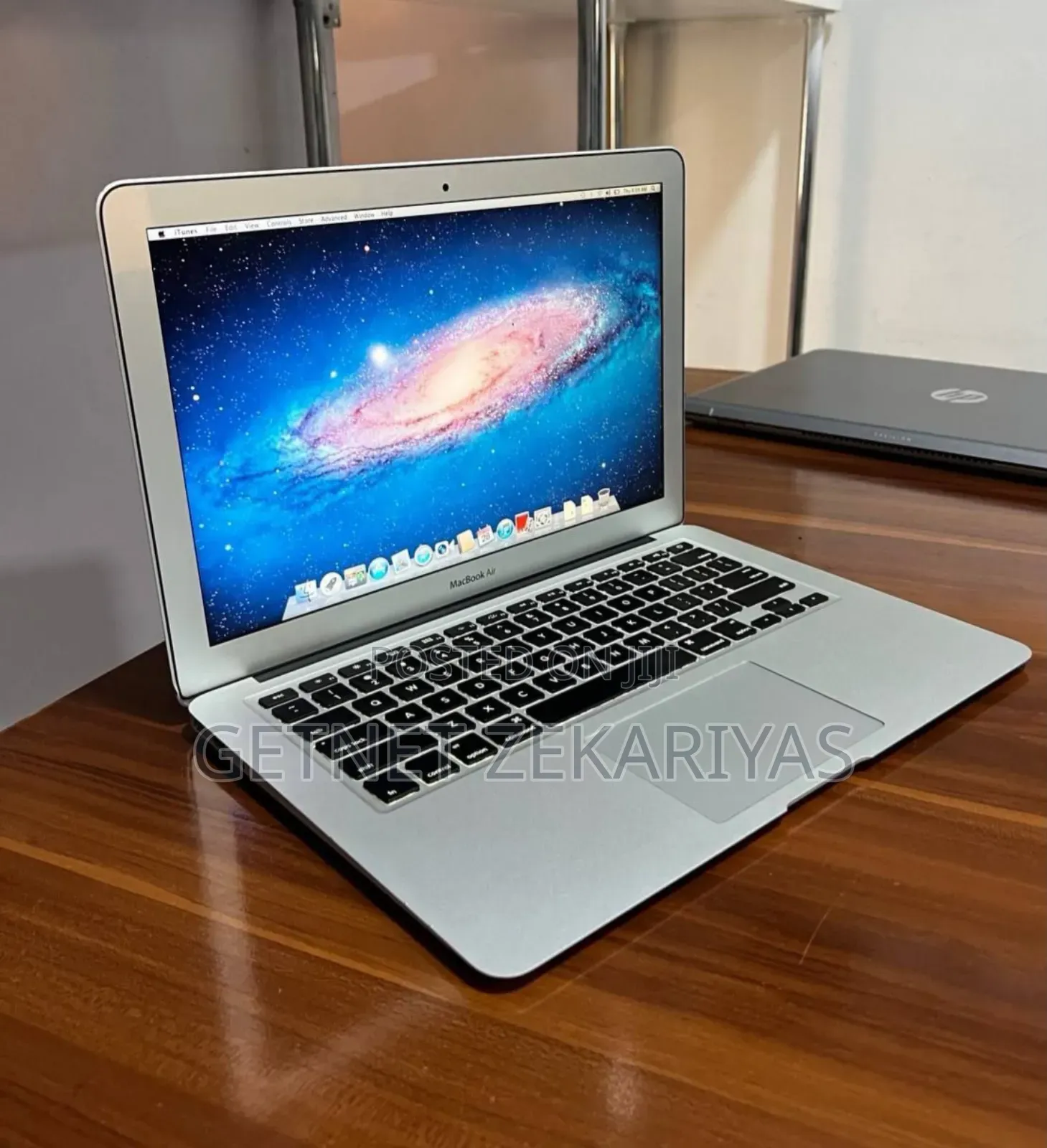 New Laptop Apple MacBook Air 2015 8GB Intel Core I5 SSD 256GB
