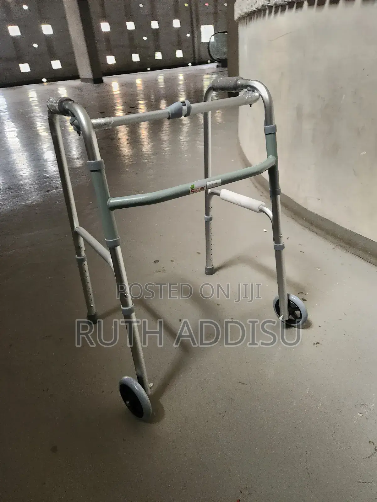 Foldable Walker腕表walking Frame然亦almunium Walker輕鬆walking Aid Medical
