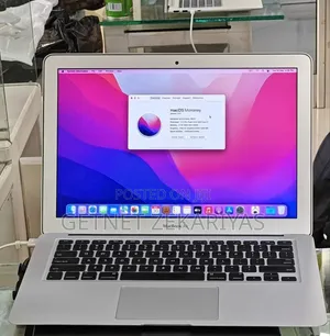 Photo - New Laptop Apple MacBook Air 2017 8GB Intel Core I5 SSD 256GB