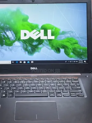 Photo - New Laptop Dell Inspiron 15 7000 8GB Intel Core I7 SSD 1T