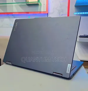 Photo - New Laptop Lenovo IdeaPad Yoga 13 16GB Intel Core I5 SSD 512GB