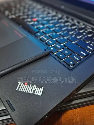New Laptop Lenovo ThinkPad Yoga 8GB Intel Core I7 SSD 500GB
