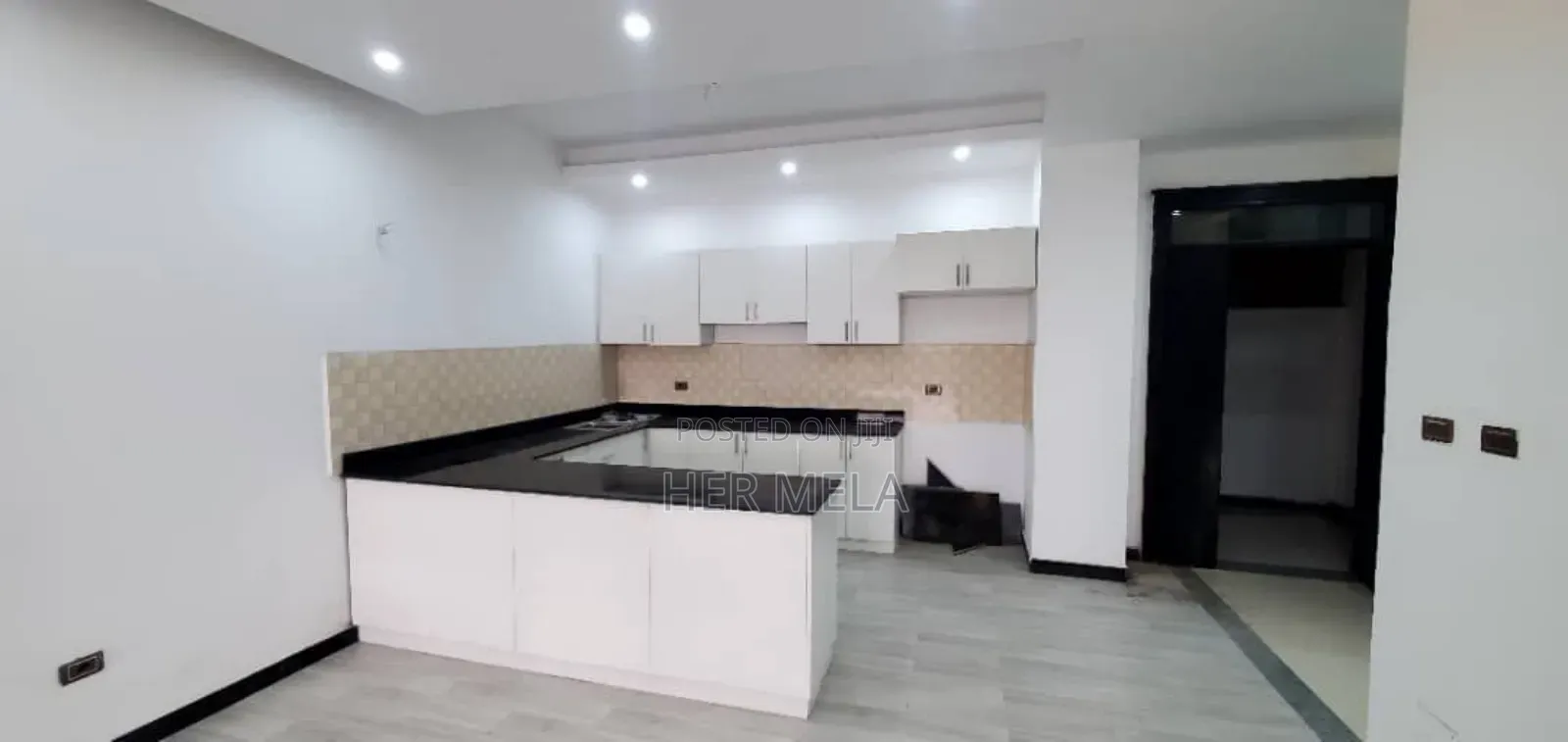 2bdrm Apartment in Jenboro Realestate, Bole for sale