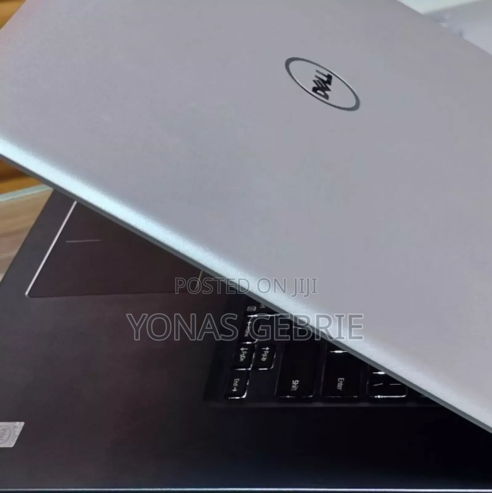 New Laptop Dell Inspiron 15 8GB Intel Core I7 HDD 1T