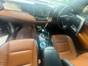 Toyota RAV4 2018 Black