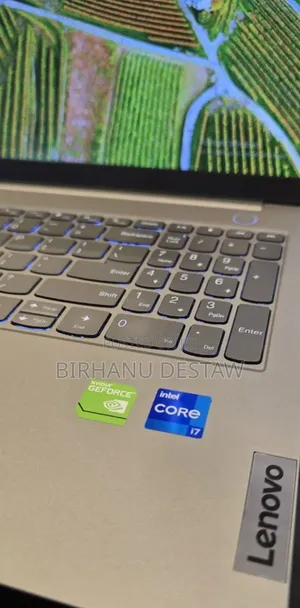 New Laptop Lenovo 16GB Intel Core I7 SSD 512GB