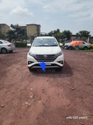 Photo - Toyota Rush 2023 White