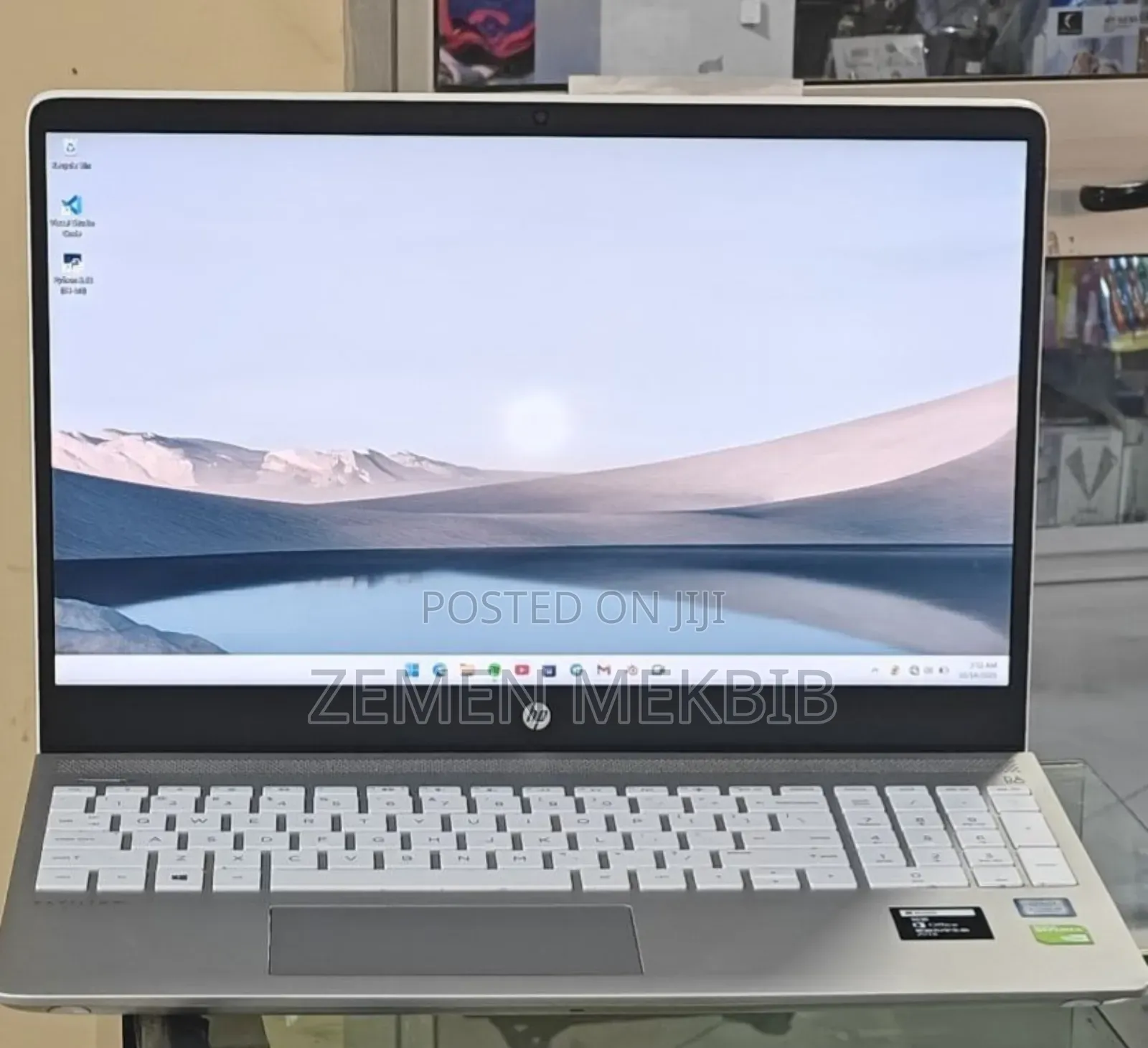 New Laptop HP Pavilion 15 8GB Intel Core I5 HDD+SSD 1.5T