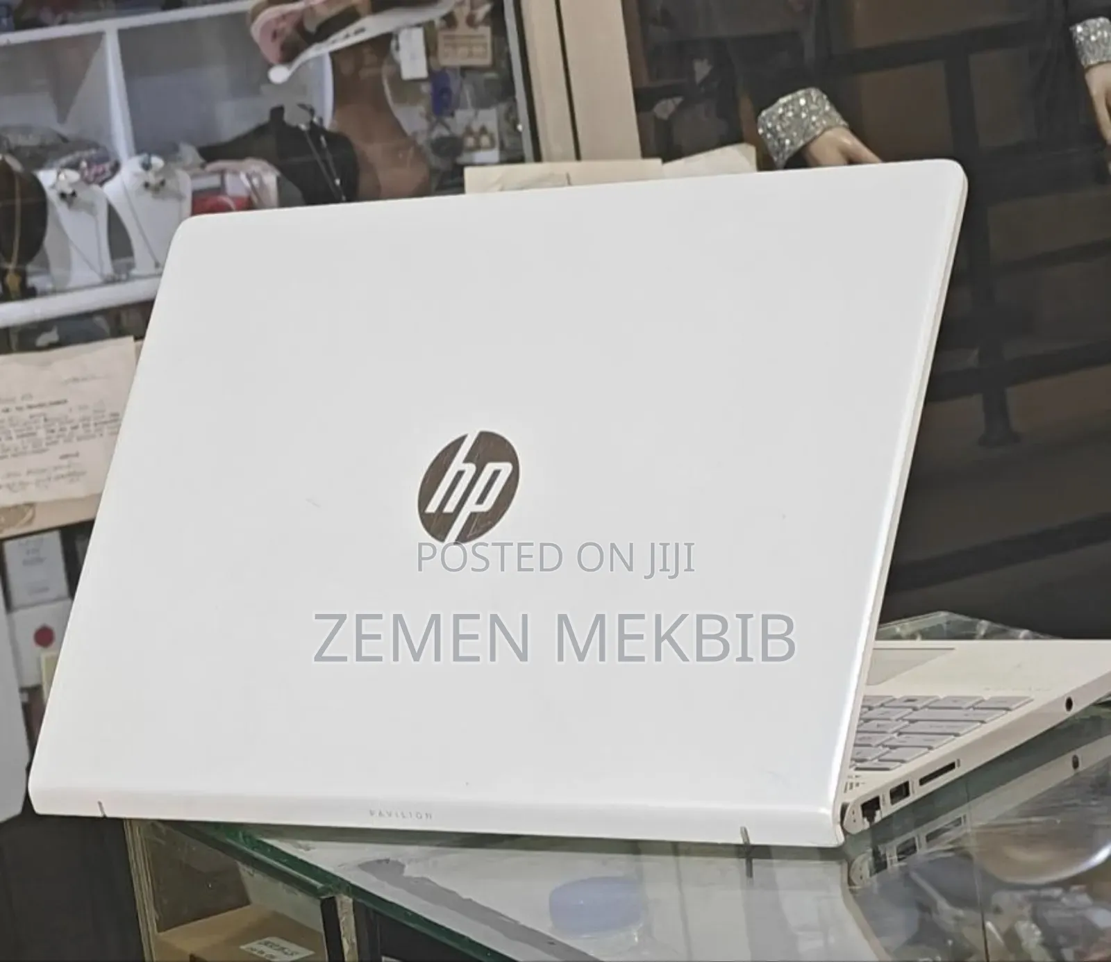 New Laptop HP Pavilion 15 8GB Intel Core I5 HDD+SSD 1.5T