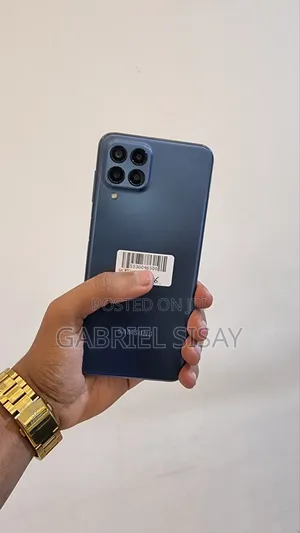 New Samsung Galaxy M33 128 GB Black