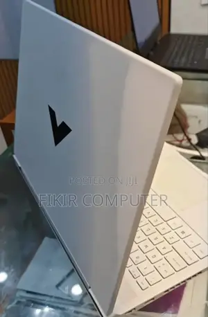 New Laptop HP Victus 15 16GB Intel Core I7 SSD 1T