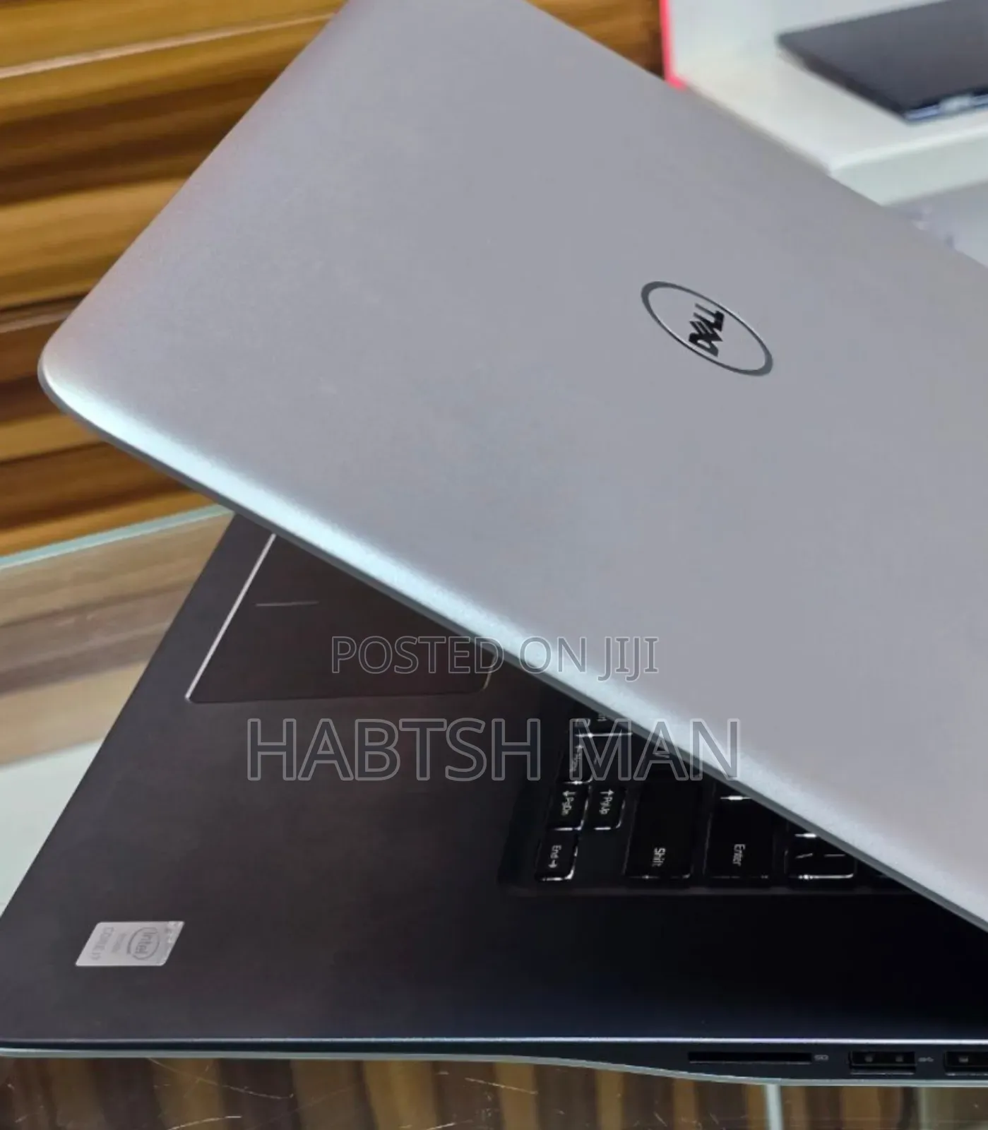 New Laptop Dell Inspiron 15 8GB Intel Core I7 HDD 1T