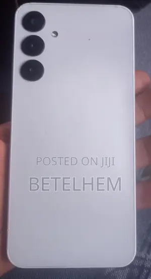 New Samsung Galaxy A16 5G 128 GB White