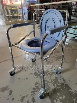 Photo - Toilet Chair兕雀commode Chair||Safety Rails,With Armrests,Drop-in Bucket