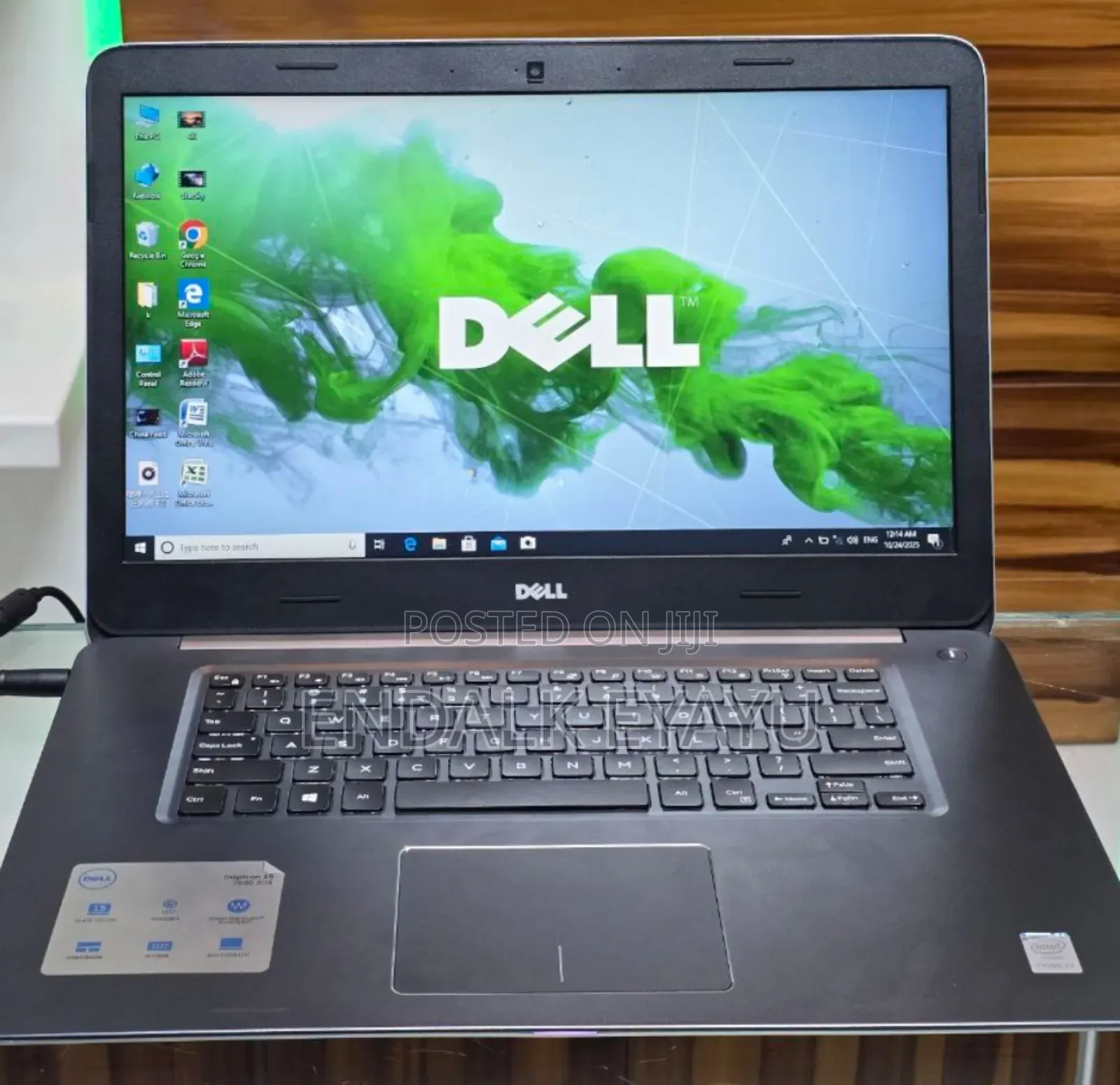 New Laptop Dell Inspiron 15 8GB Intel Core I7 SSD 1T