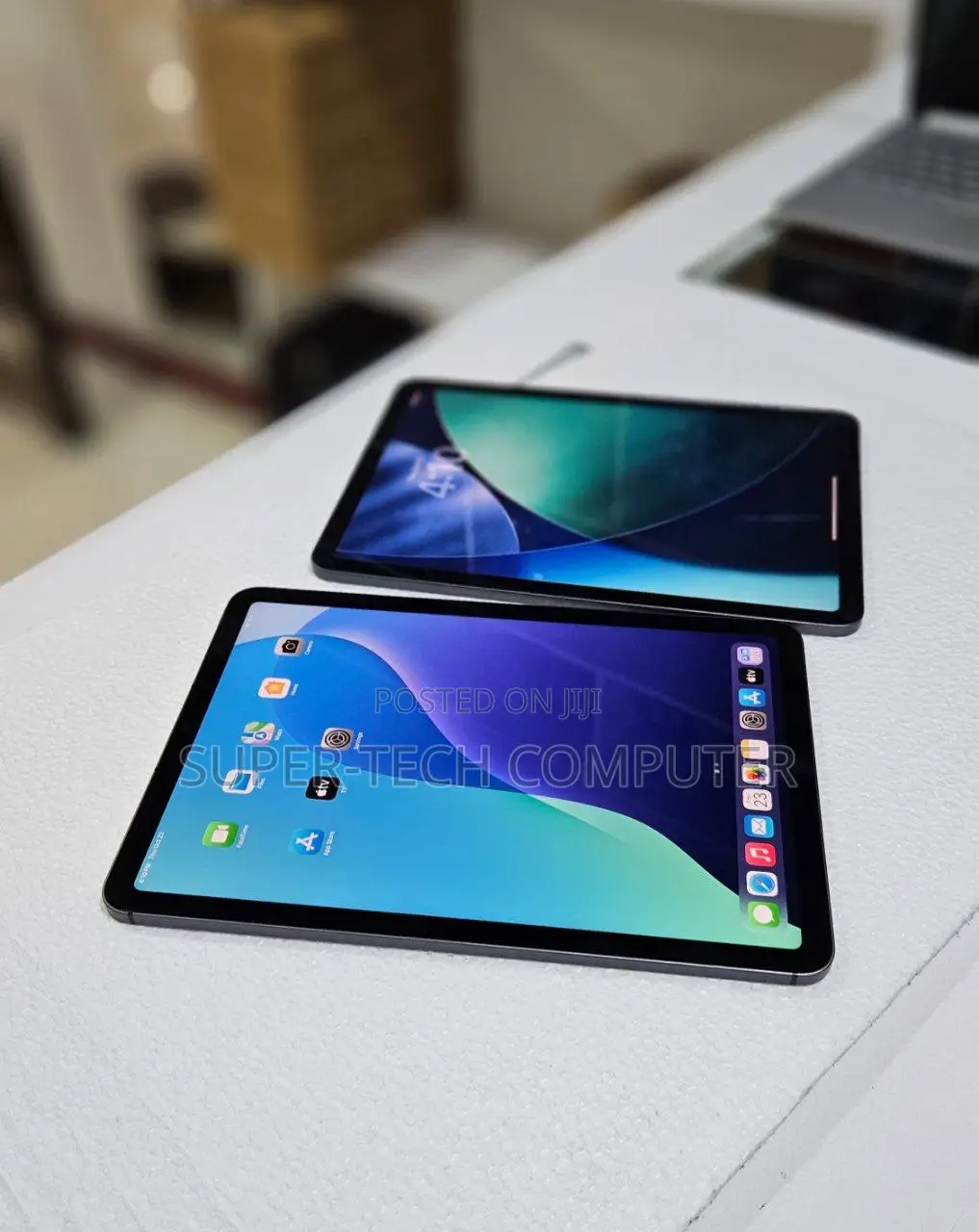 New Apple iPad Air (2022) 64 GB