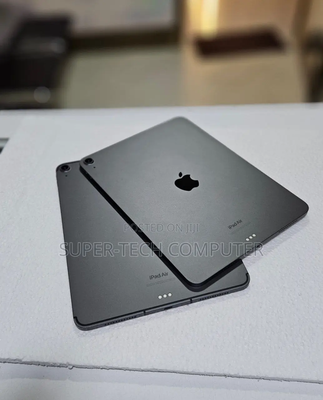 New Apple iPad Air (2022) 64 GB