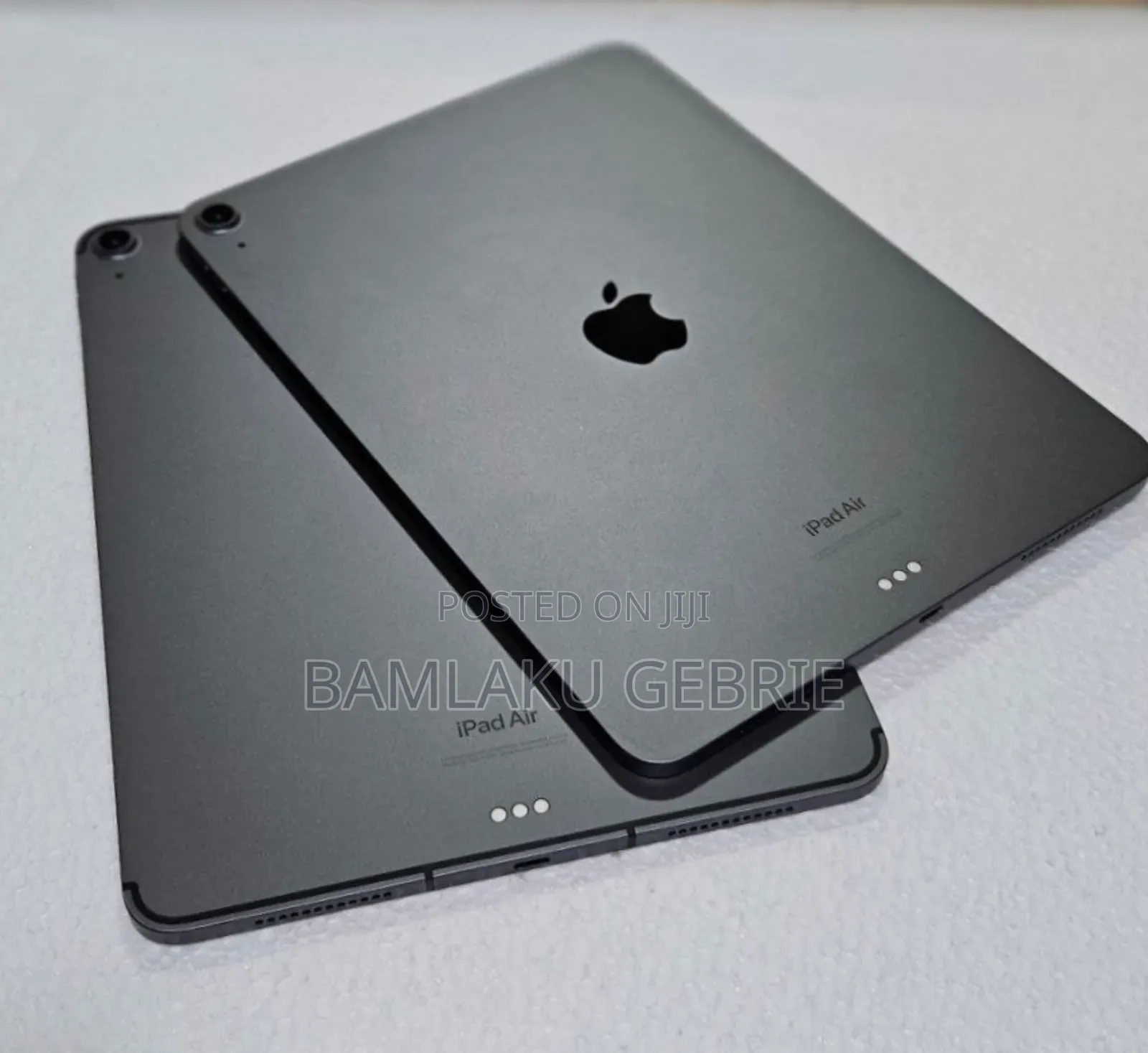 New Apple iPad Air 64 GB Gray