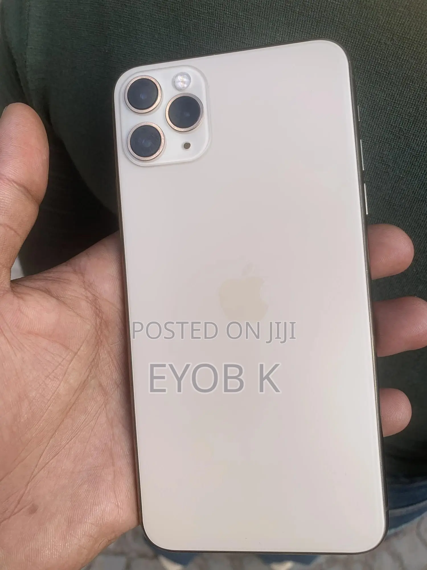 New Apple iPhone 11 Pro Max 256 GB Gold