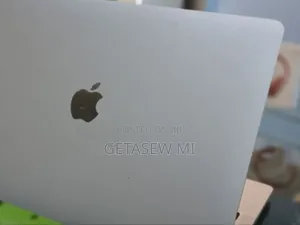 New Laptop Apple MacBook Pro 2023 M2 Pro 14-Inch 8GB Apple M2 SSD 256GB