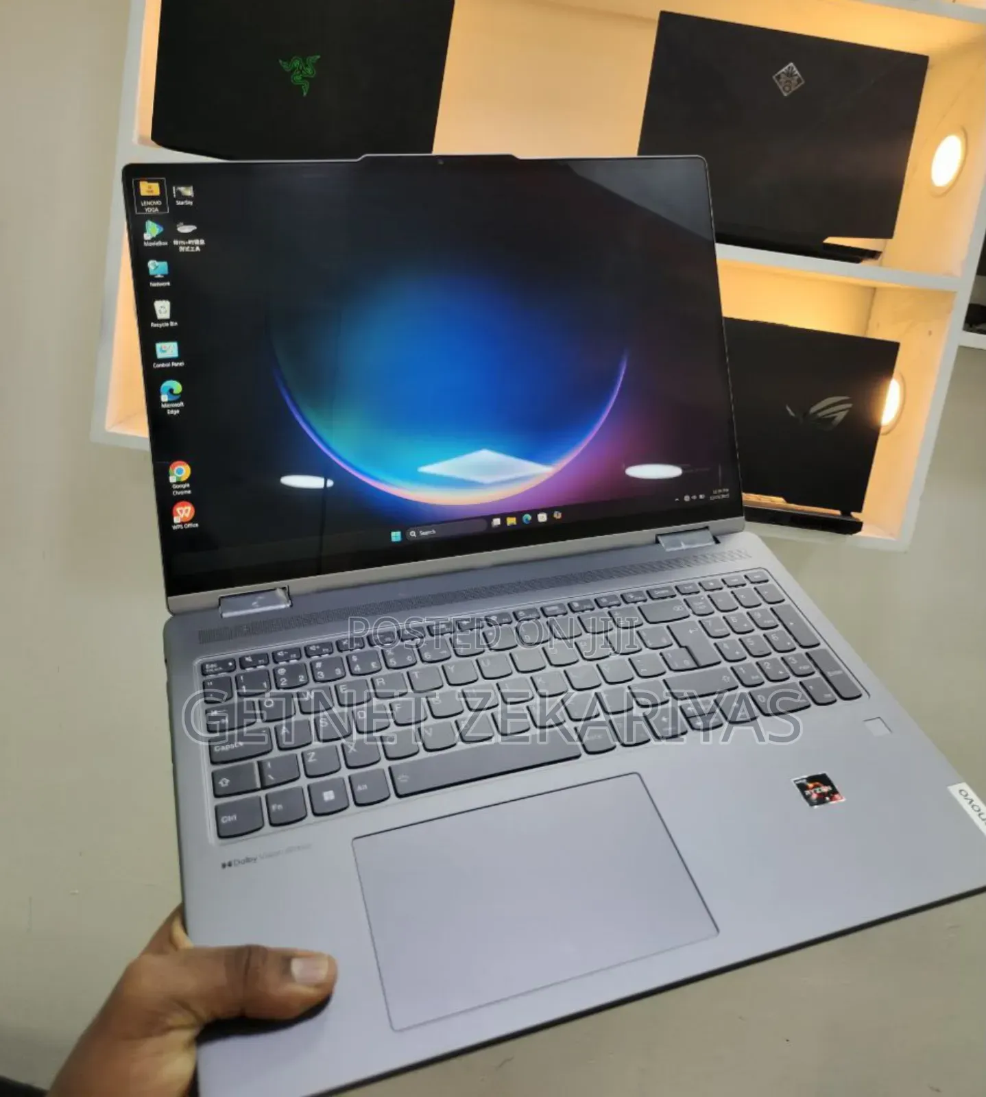 New Laptop Lenovo Yoga 700 32GB AMD Ryzen 5 SSD 512GB