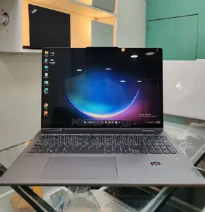 New Laptop Lenovo Yoga 700 32GB AMD Ryzen 5 SSD 512GB