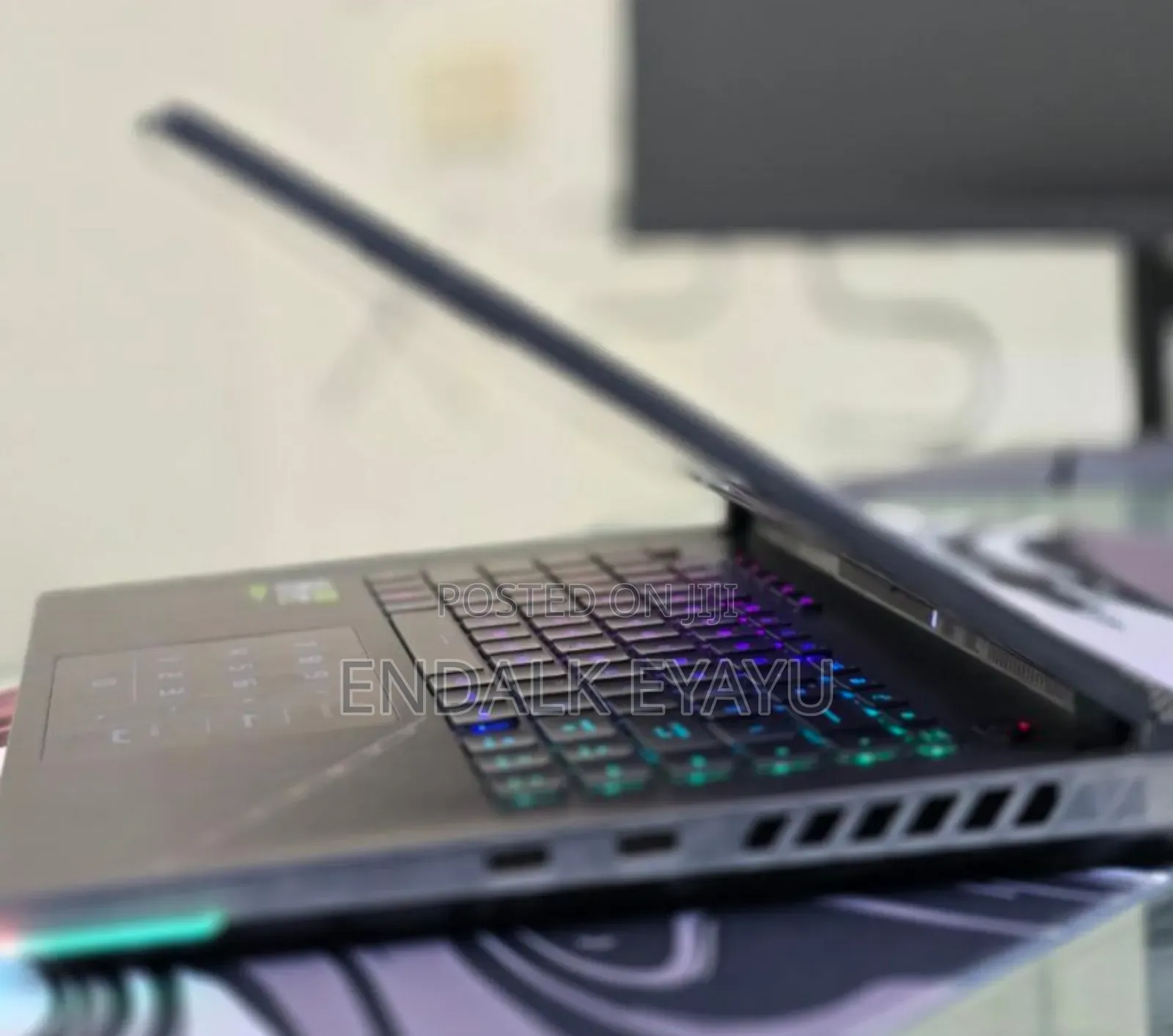 New Laptop Asus 32GB Intel Core I9 SSD 1T