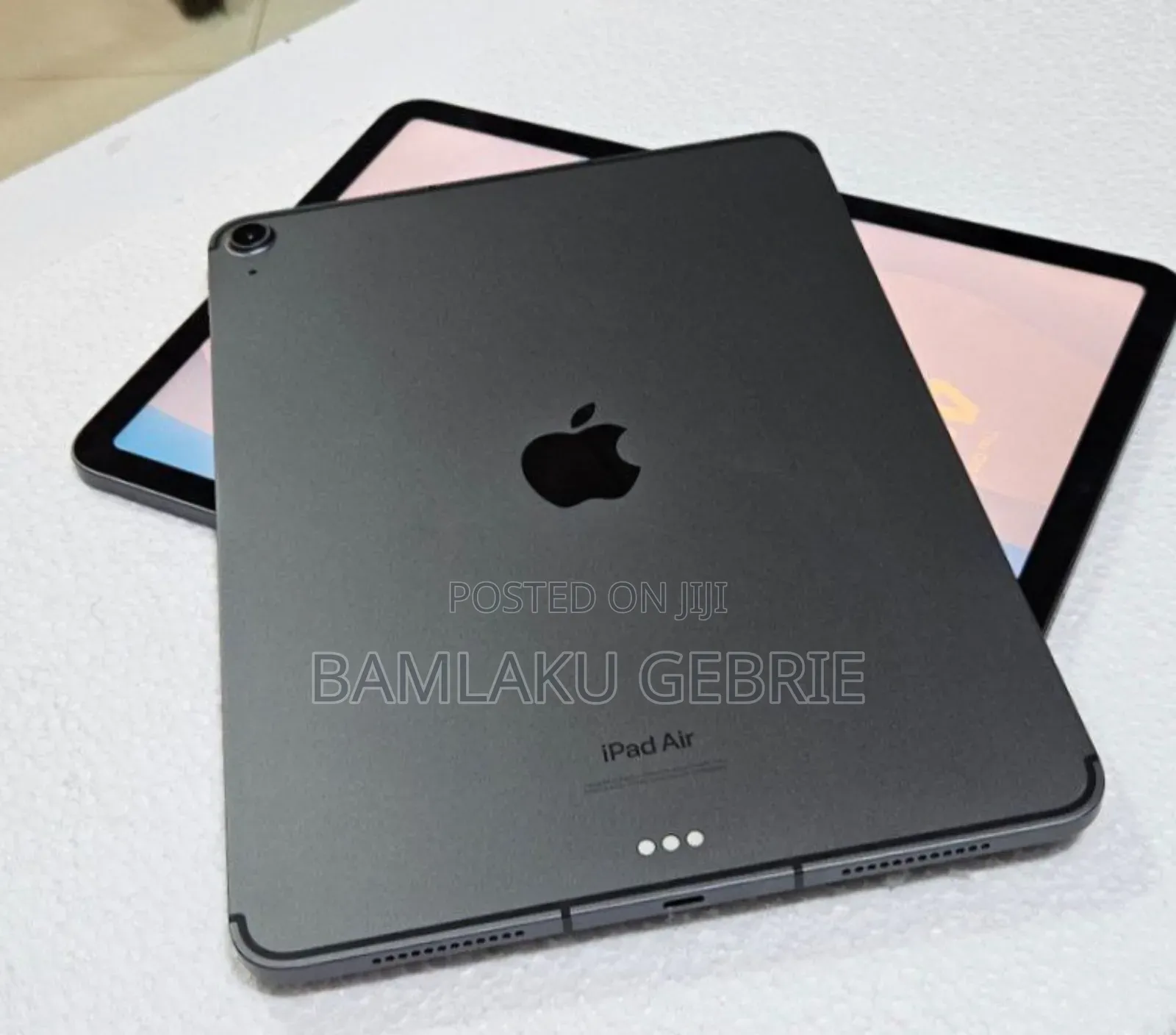 New Apple iPad Air 64 GB Gray