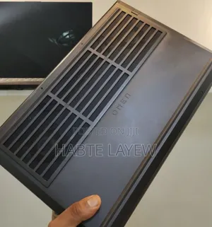 New Laptop HP Omen 15 16GB AMD Ryzen 7 SSD 512GB