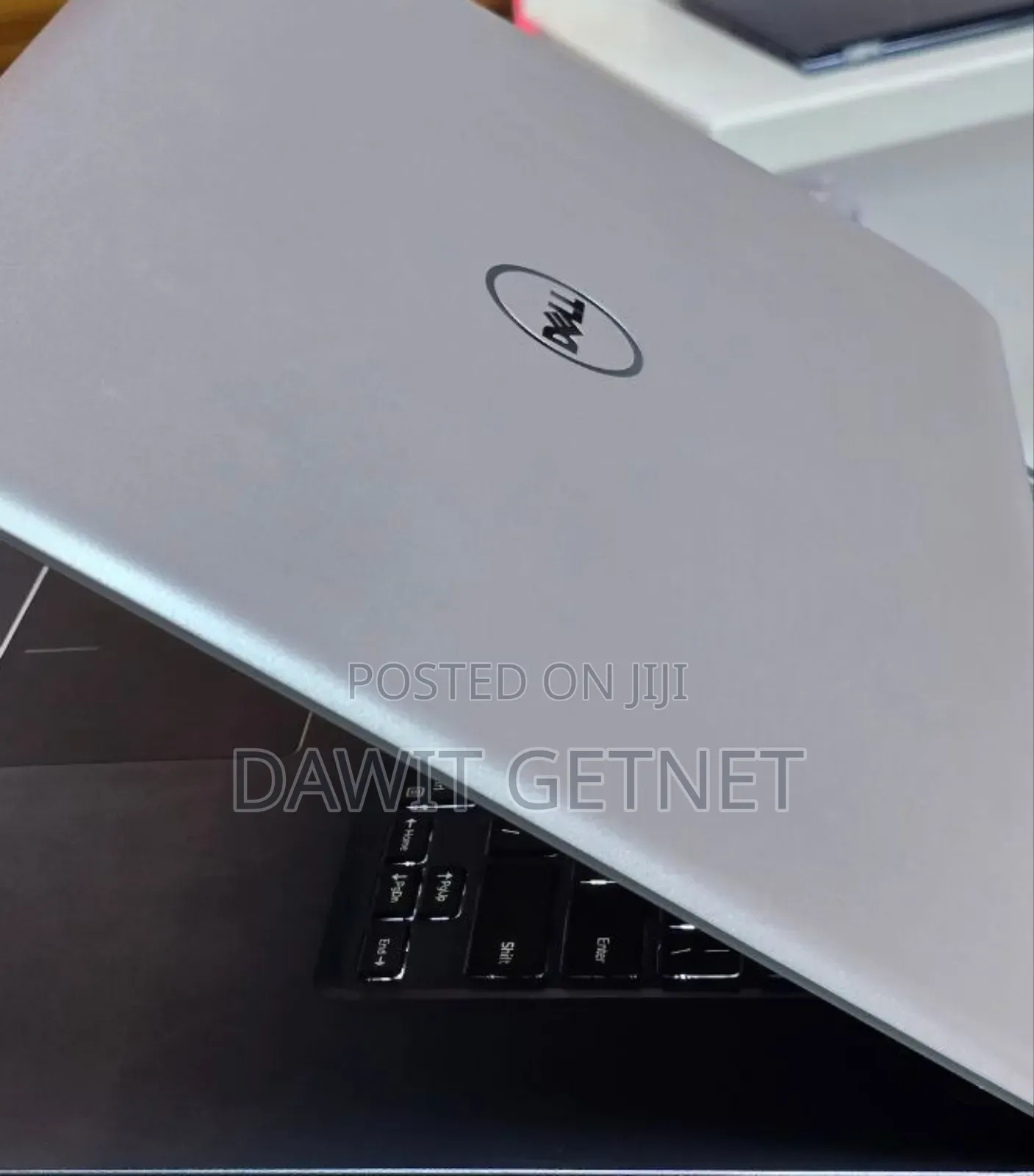 New Laptop Dell Inspiron 15 8GB Intel Core I7 SSD 1T