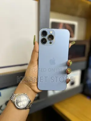 Photo - New Apple iPhone 13 Pro Max 256 GB Blue