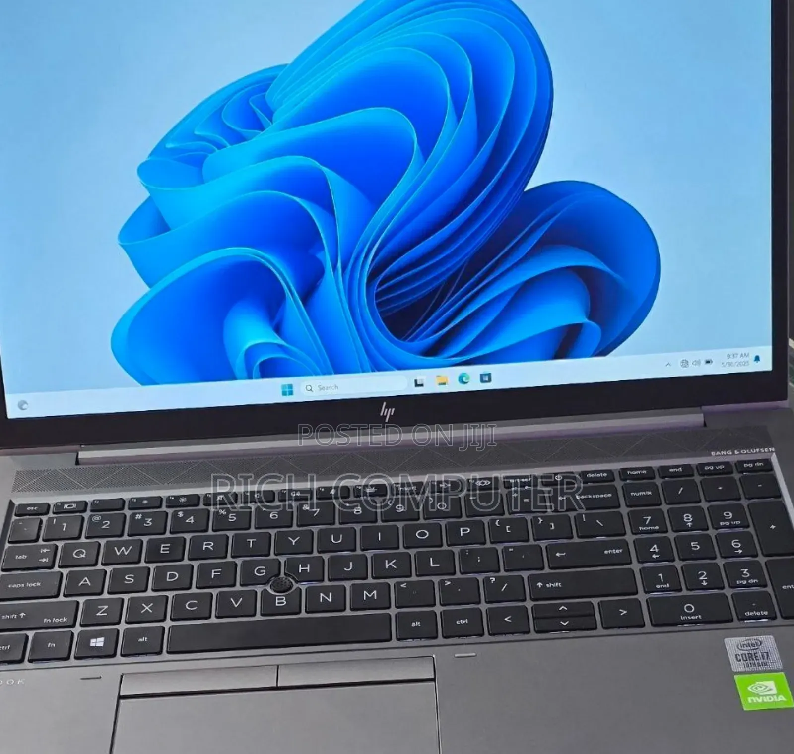 New Laptop HP ZBook Firefly 15 G7 16GB Intel Core I7 SSD 1T