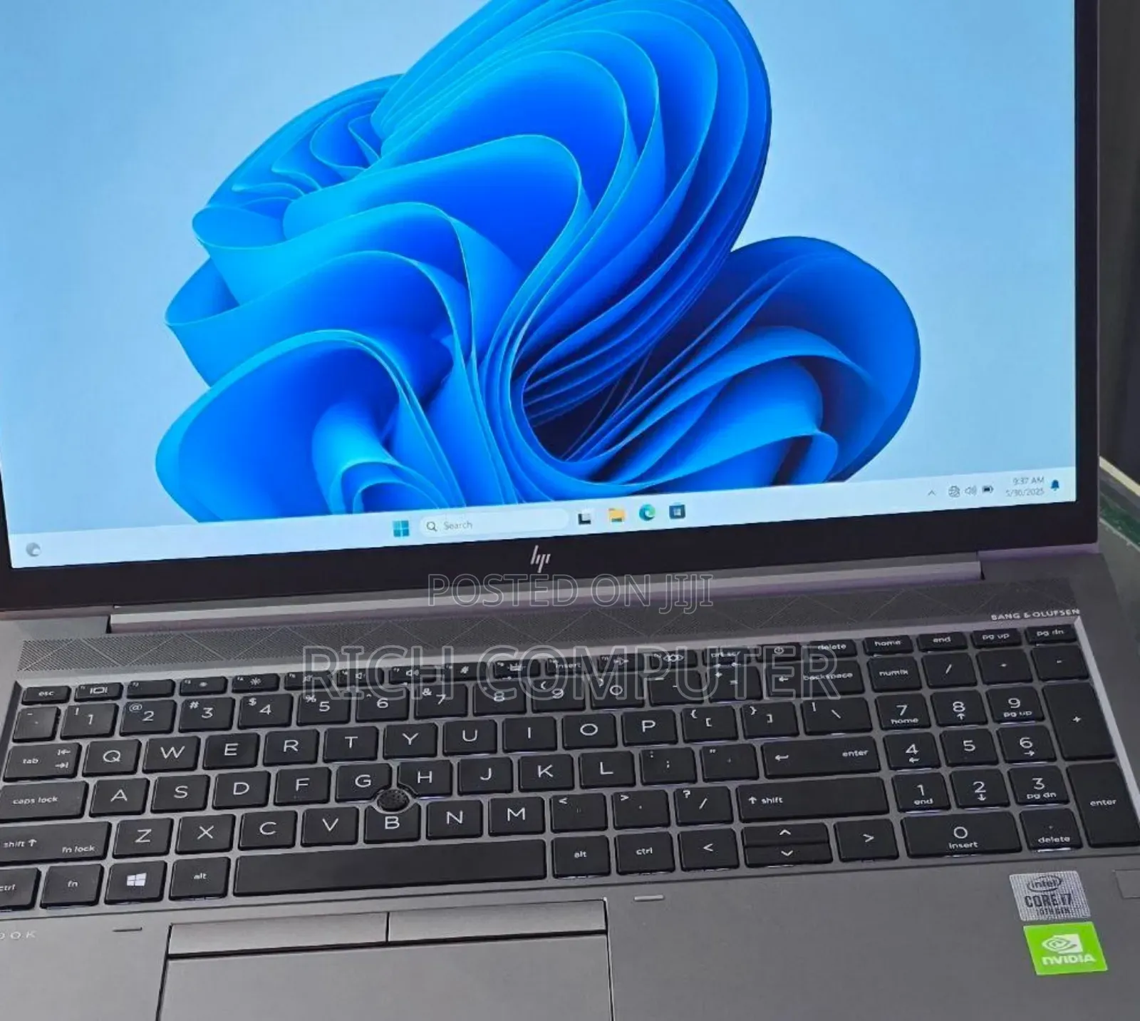 New Laptop HP ZBook Firefly 15 G7 16GB Intel Core I7 SSD 1T