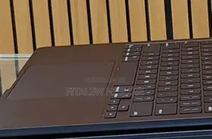 New Laptop Apple MacBook Air 2025 M4 13-Inch 16GB Apple M4 SSD 256GB