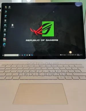 New Laptop Microsoft Surface 16GB Intel Core I7 SSD 512GB