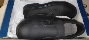 Photo - Safety Shoes