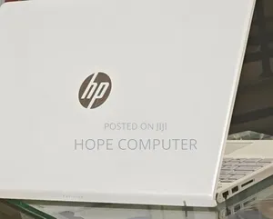 New Laptop HP Pavilion 15 8GB Intel Core I5 SSD 128GB