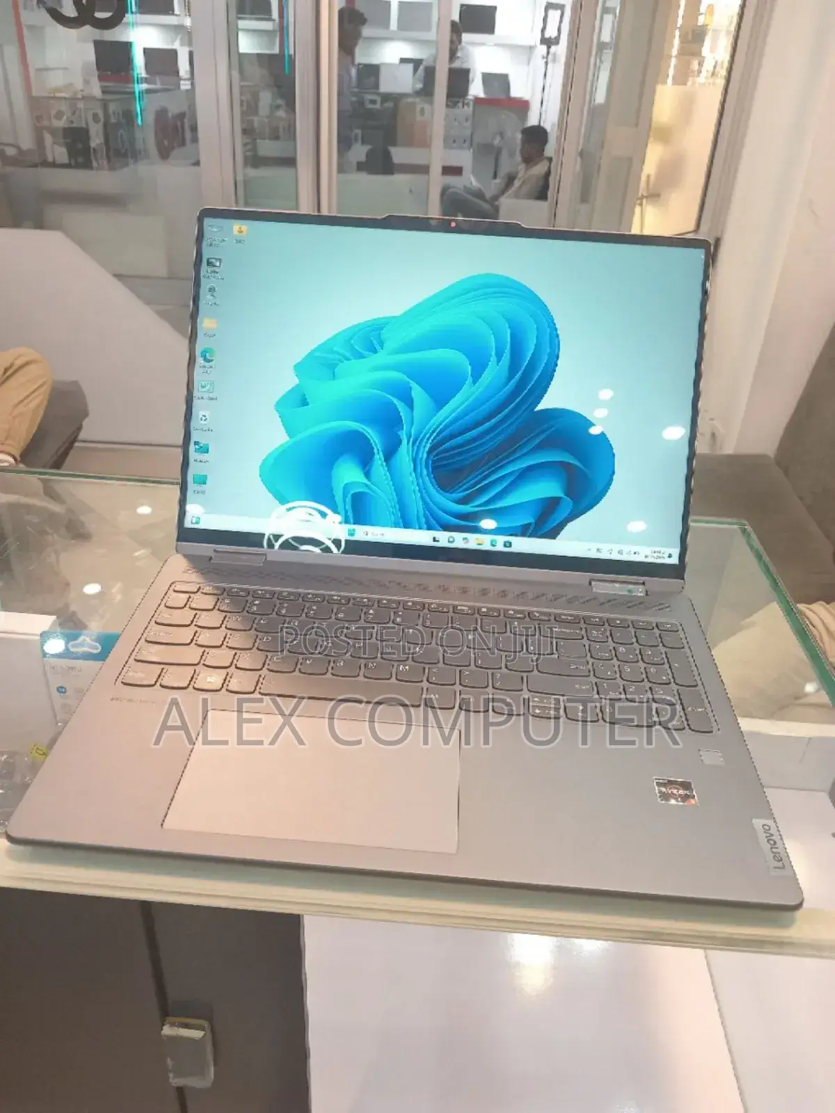 New Laptop Lenovo Yoga 7 15ITL5 16GB AMD Ryzen 5 SSD 512GB