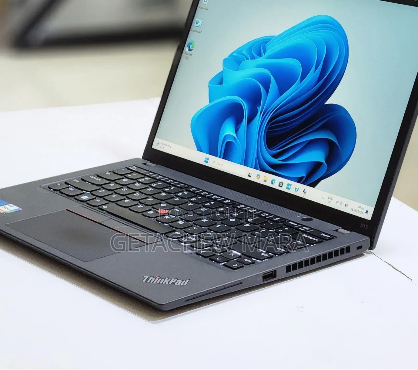 New Laptop Lenovo ThinkPad Yoga 16GB Intel Core I5 SSD 512GB