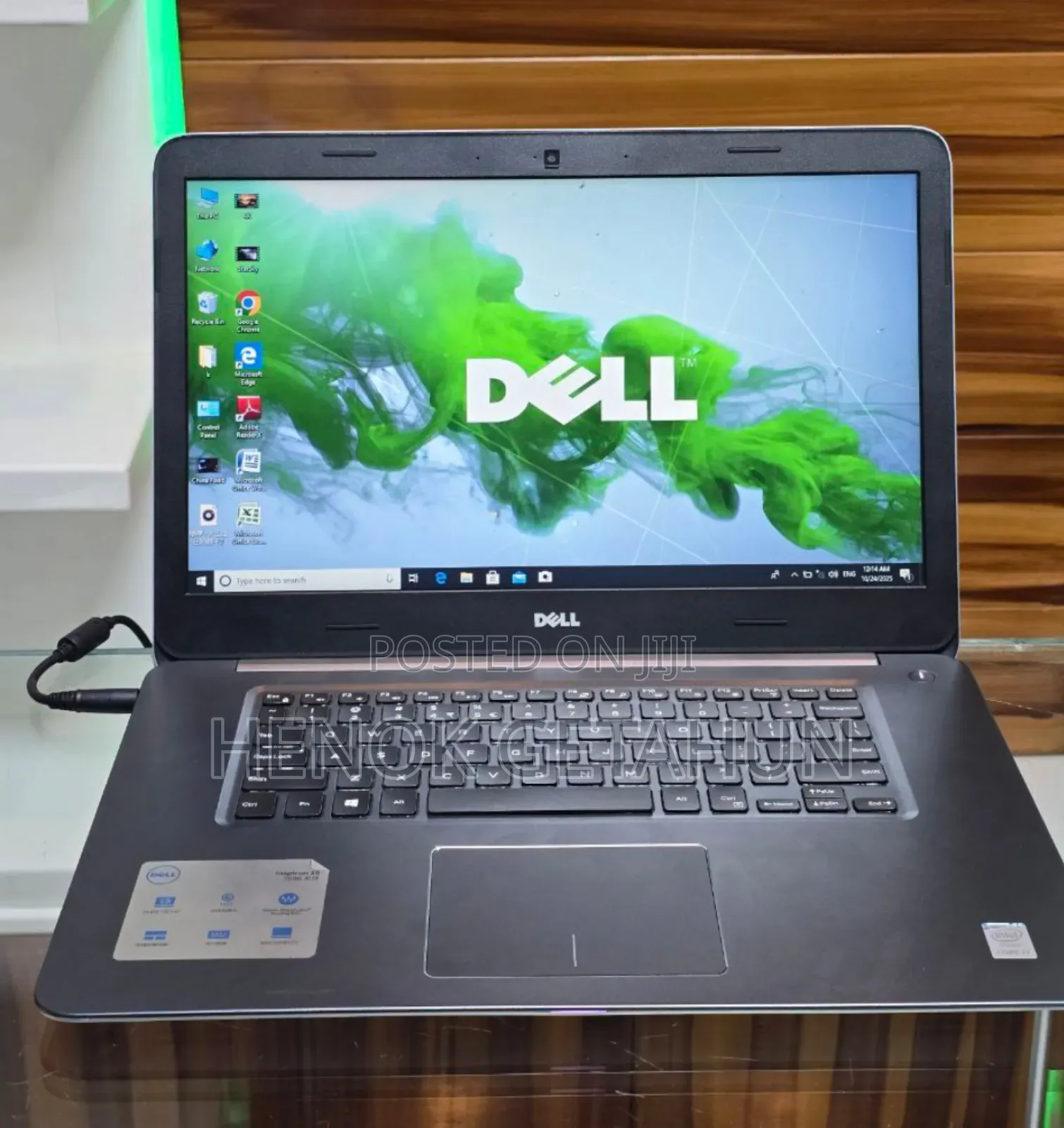 New Laptop Dell Inspiron 15 8GB Intel Core I7 SSD 1T