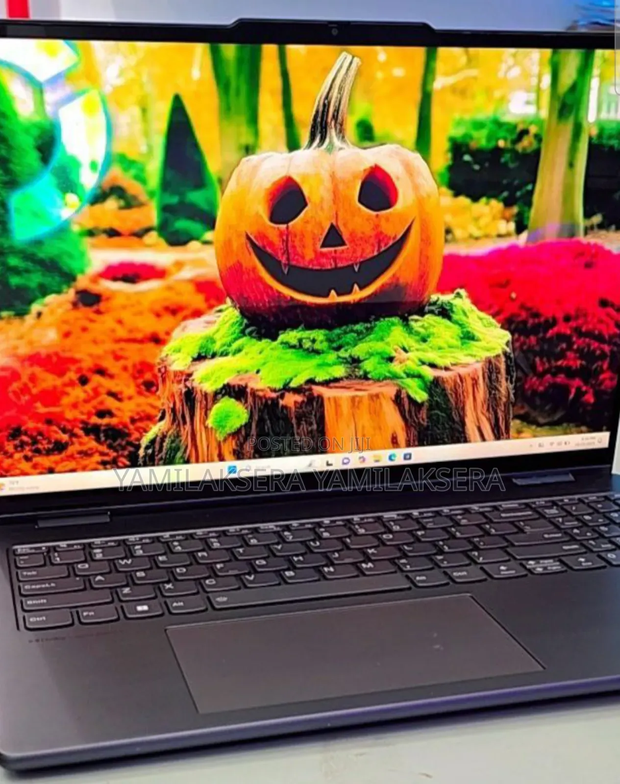 New Laptop Lenovo Yoga 710 16GB Intel Core I5 SSD 512GB