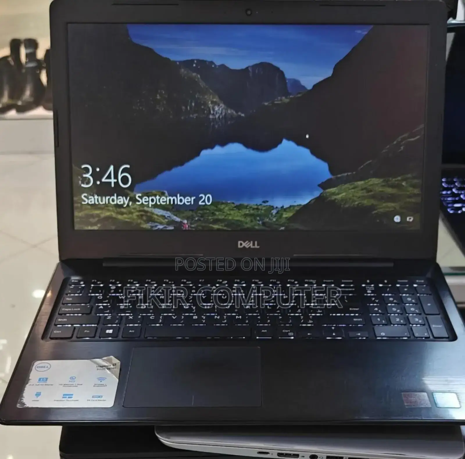 New Laptop Dell Inspiron 15 8GB Intel Core I7 HDD 1T