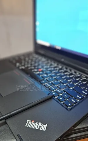 New Laptop Lenovo ThinkPad Yoga 8GB Intel Core I5 HDD 500GB