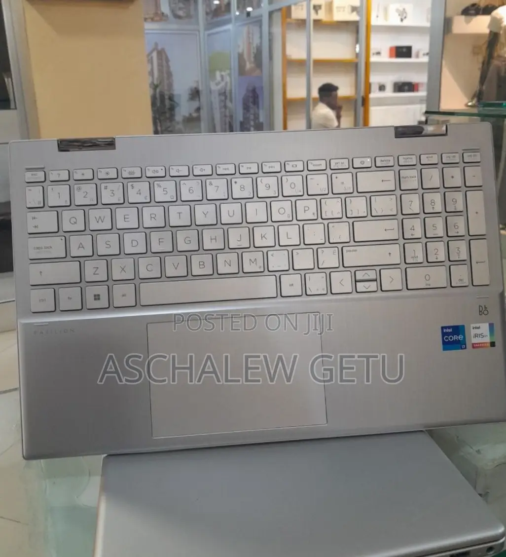 New Laptop HP Pavilion 15 16GB Intel Core I7 SSD 512GB