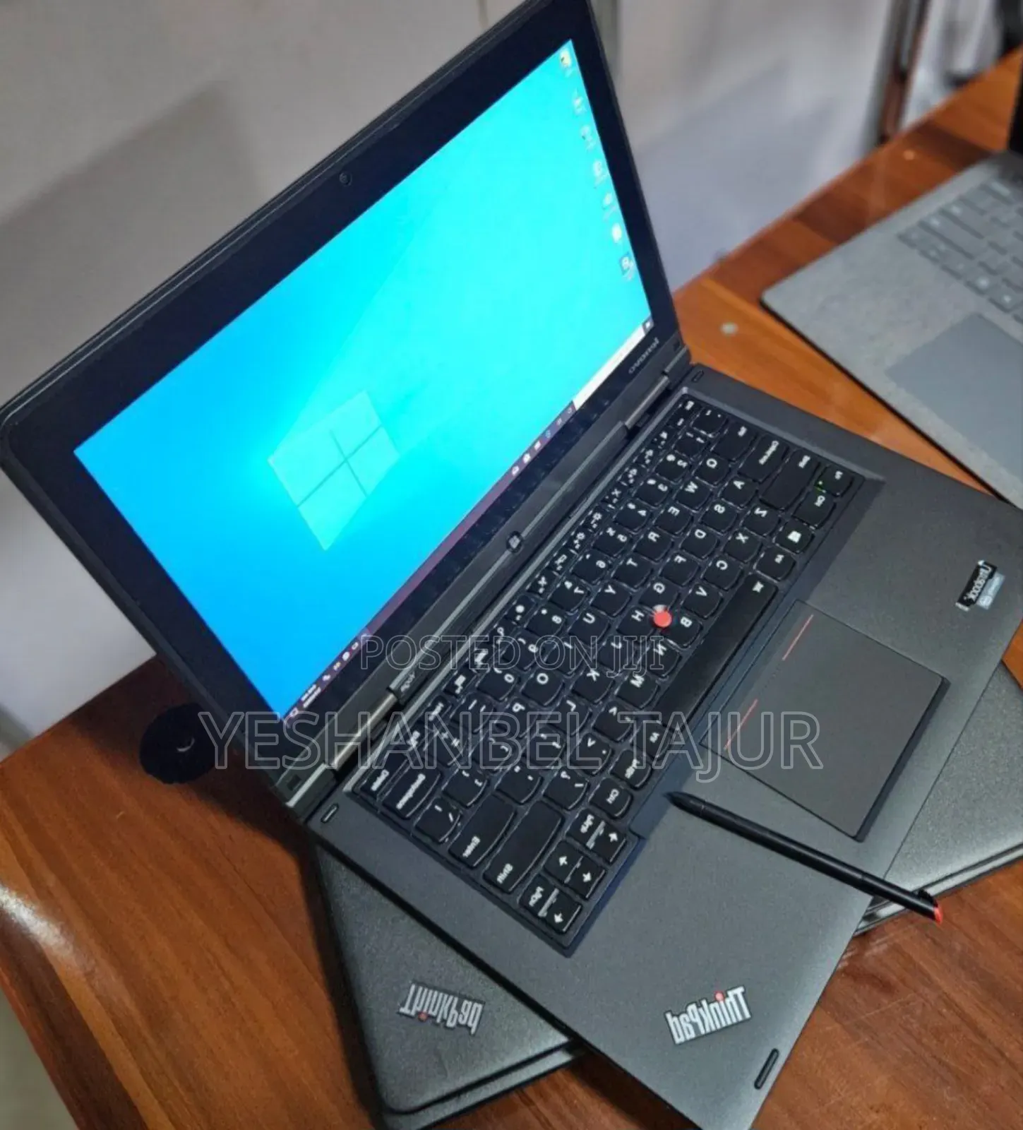 New Laptop Lenovo ThinkPad Yoga 8GB Intel Core I5 HDD 500GB
