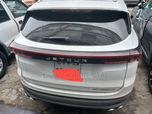 የድርጅት Jetour መኪኖች እንከራያለን