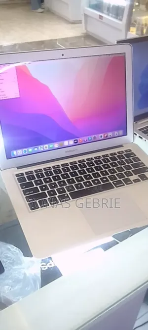 New Laptop Apple MacBook Air 2015 8GB Intel Core I5 SSD 256GB